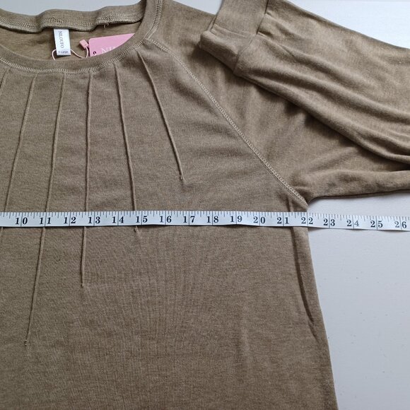 Niloufo Long Sleeve Tunic Top - Picture 10 of 16